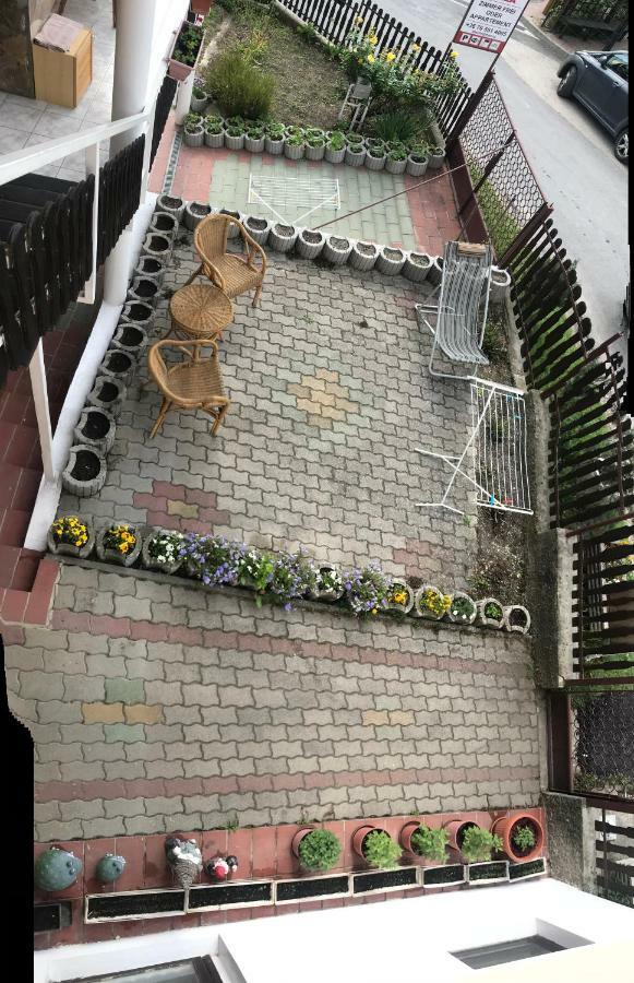 Friends Villa Apartments Heviz Bagian luar foto